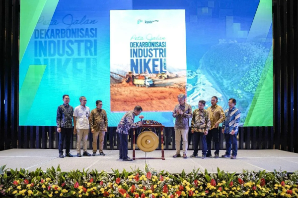 pemerintah-komitmen-kurangi-emisi-industri-nikel-hingga-81-persen
